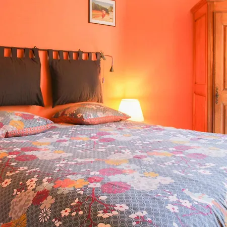 Apartment Quiet 86m With Balconies & Parking *